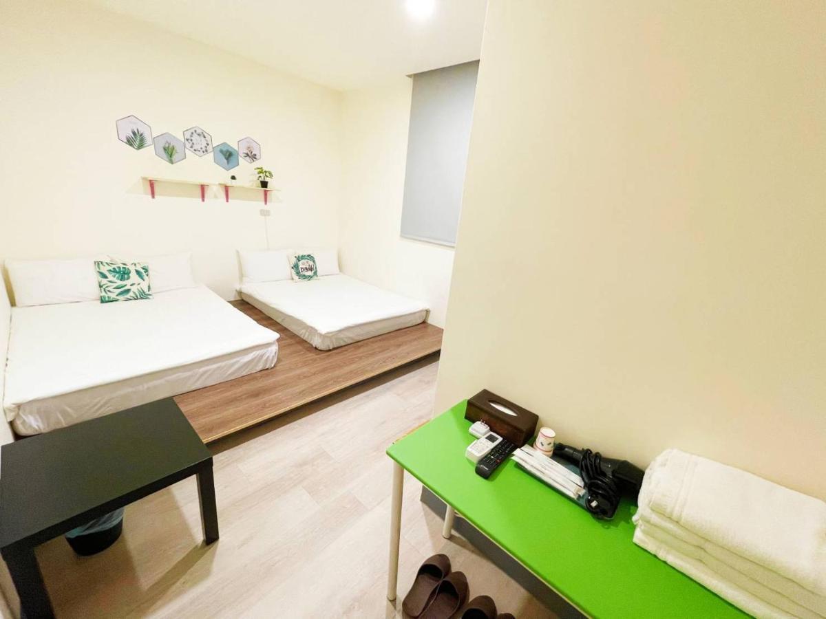 Fengjia 08 Home Taichung Exteriör bild